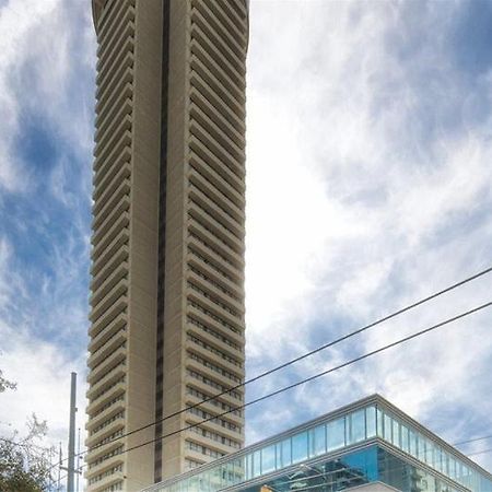 The Empire Landmark Hotel Vancouver Exterior foto